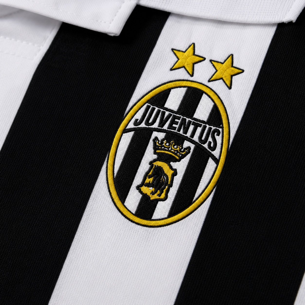 JUVENTUS 1999/00 LONGSLEEVE RETRO JERSEY