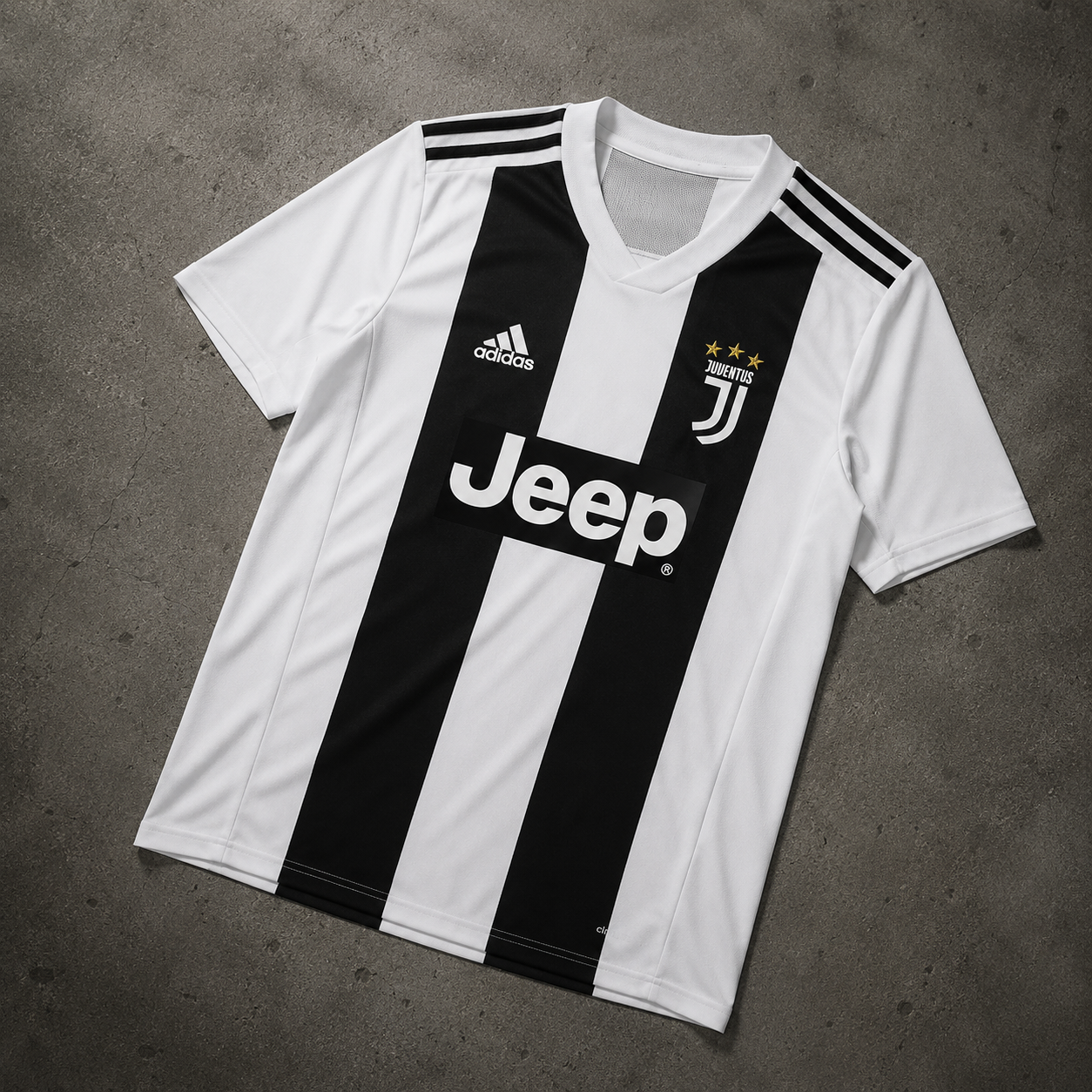 JUVENTUS 2018/19 HOME RETRO JERSEY