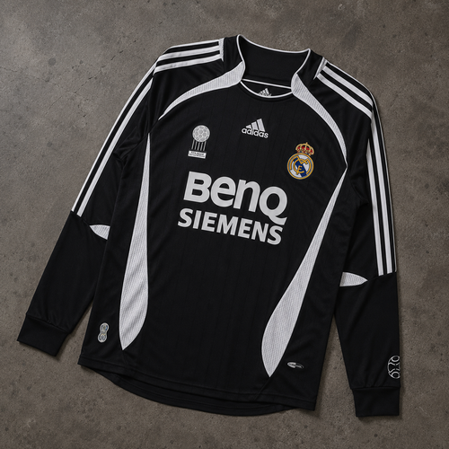 REAL MADRID 2006/07 LONGSLEEVE RETRO JERSEY