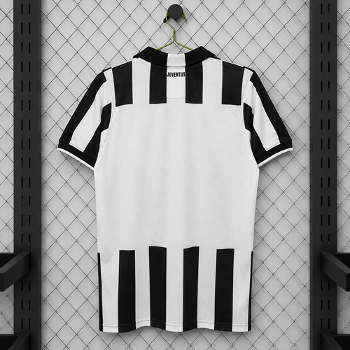 JUVENTUS 2014/15 RETRO JERSEY