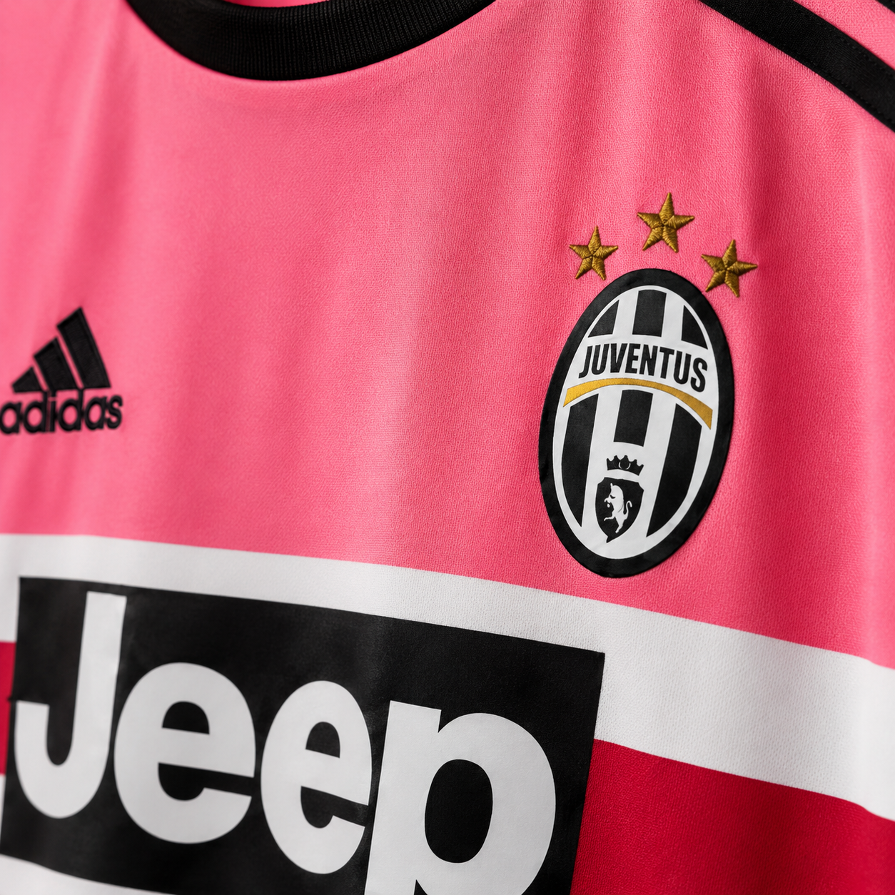 JUVENTUS 2015/16 RETRO JERSEY