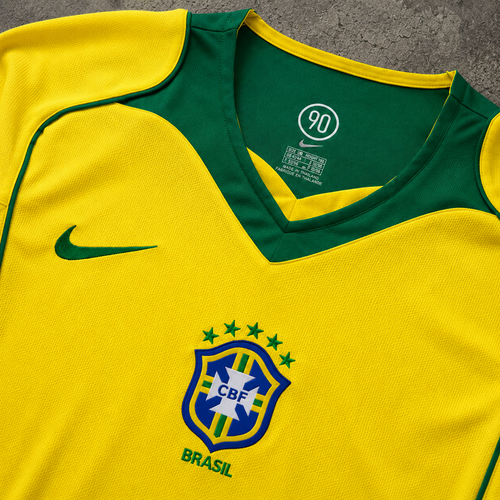 BRASIL 2004 HOME RETRO JERSEY