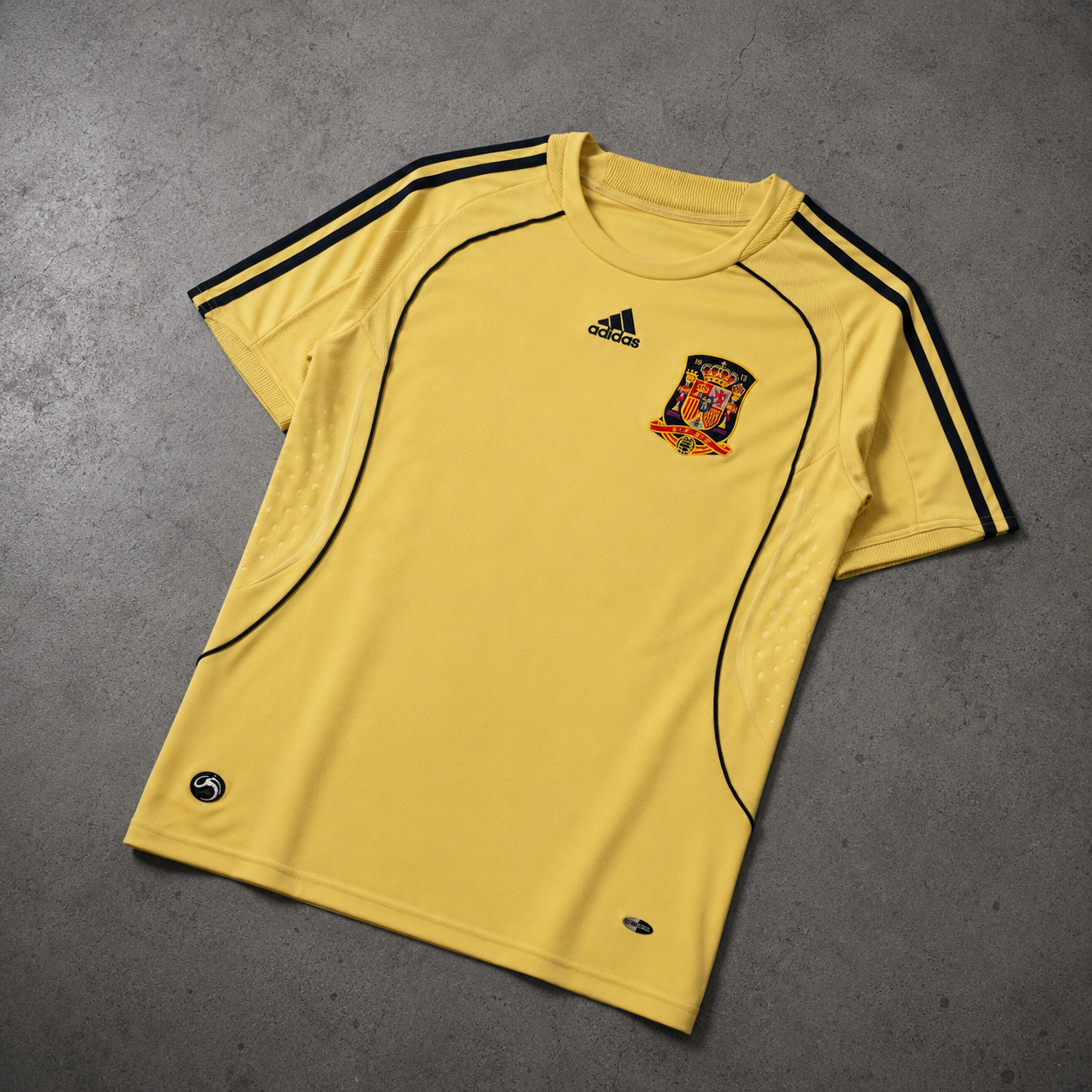 SPAIN 2008 RETRO JERSEY