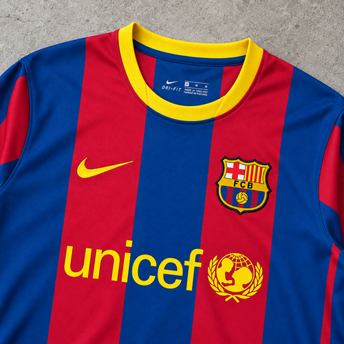 FC BARCELONA 2010/2011 LONGSLEEVE RETRO JERSEY