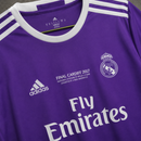 REAL MADRID 2016/17 RETRO JERSEY