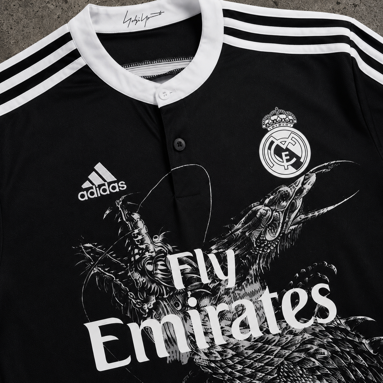 REAL MADRID 2014/15 RETRO JERSEY