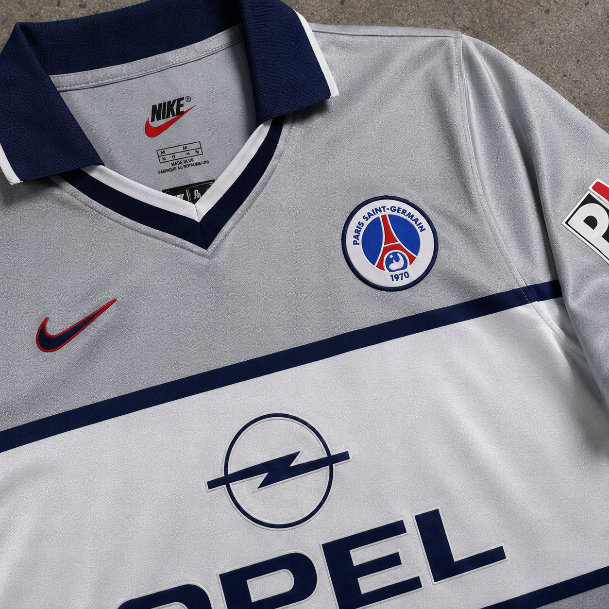 PSG 2001/02 RETRO JERSEY