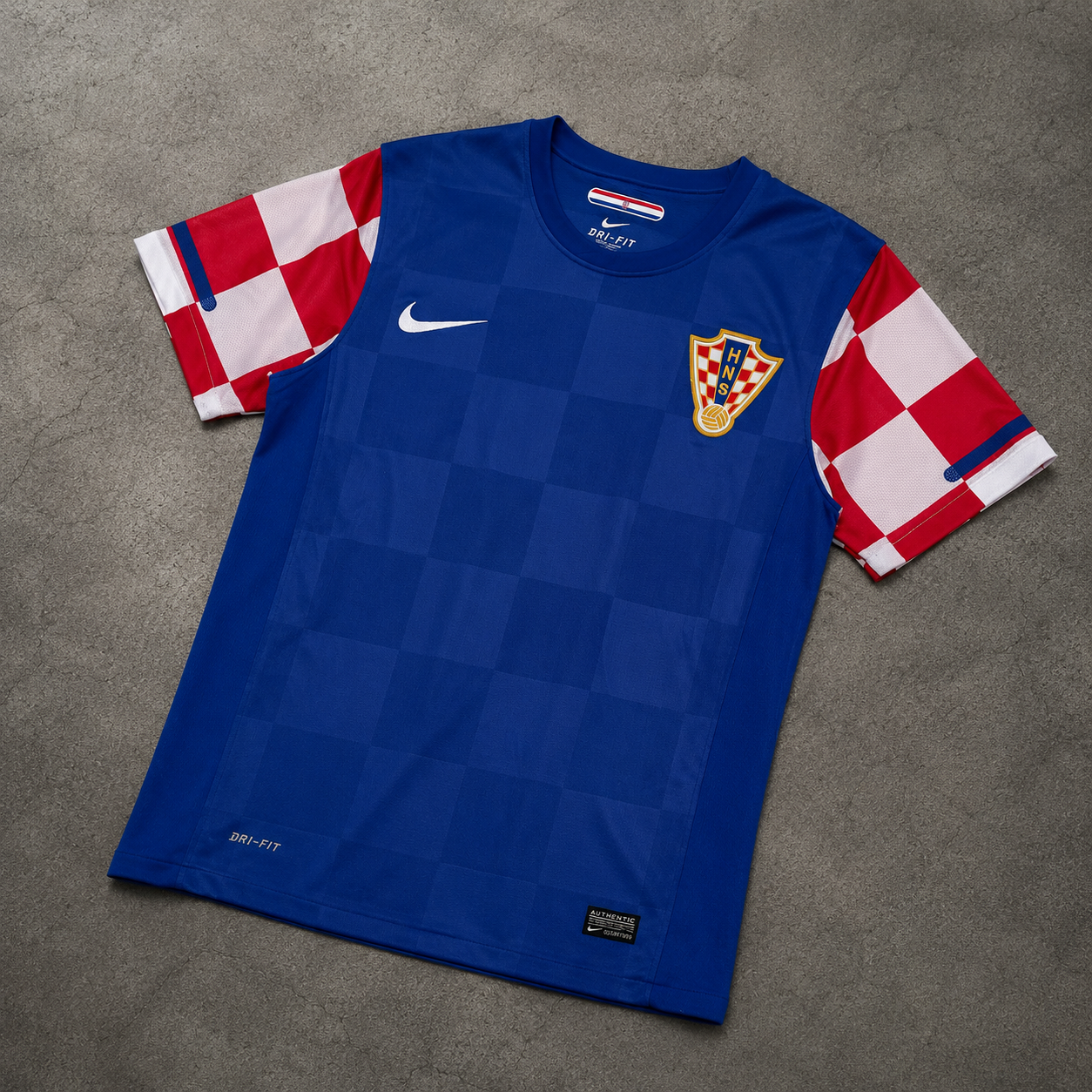 CROATIA 2010 AWAY RETRO JERSEY