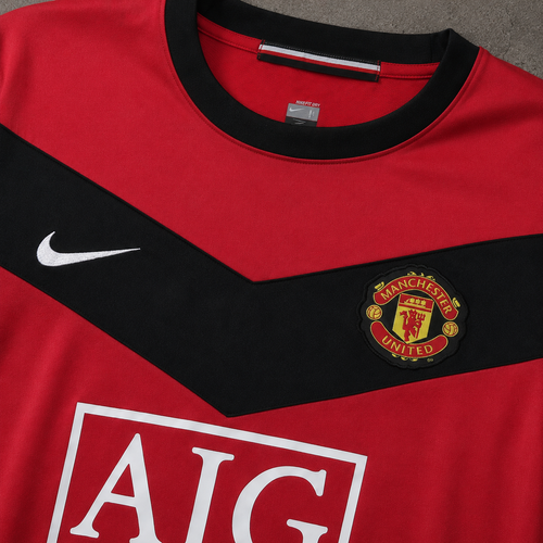 MANCHESTER UNITED 2010 LONGSLEEVE RETRO JERSEY