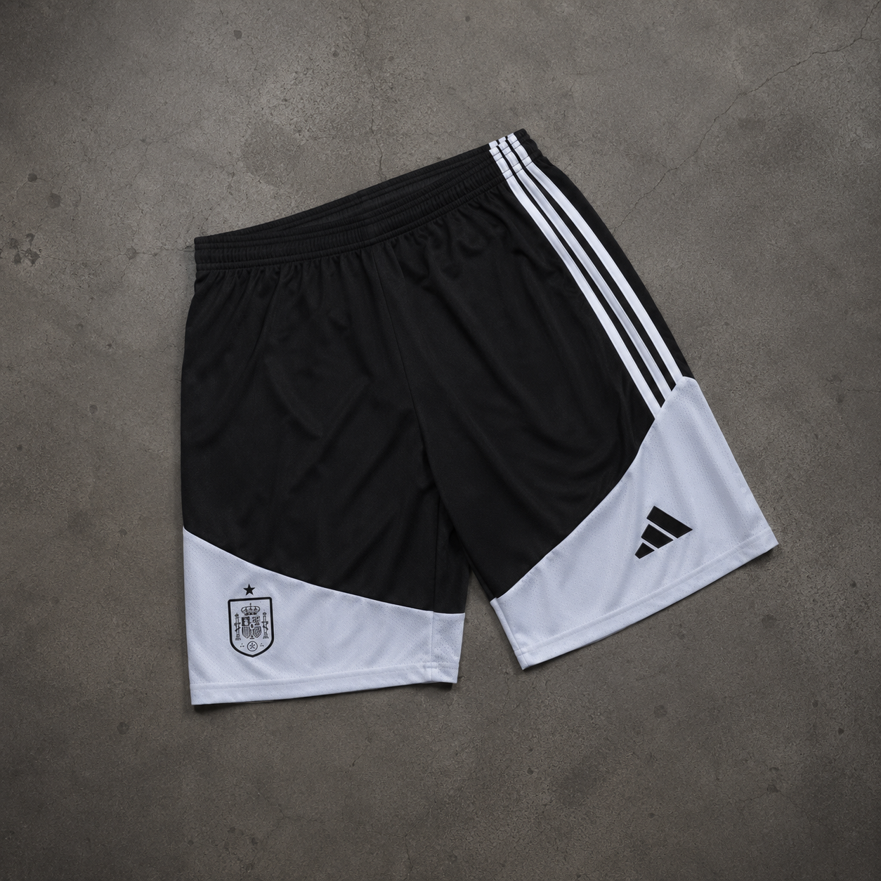 SPAIN STEALTH BLACK SHORTS