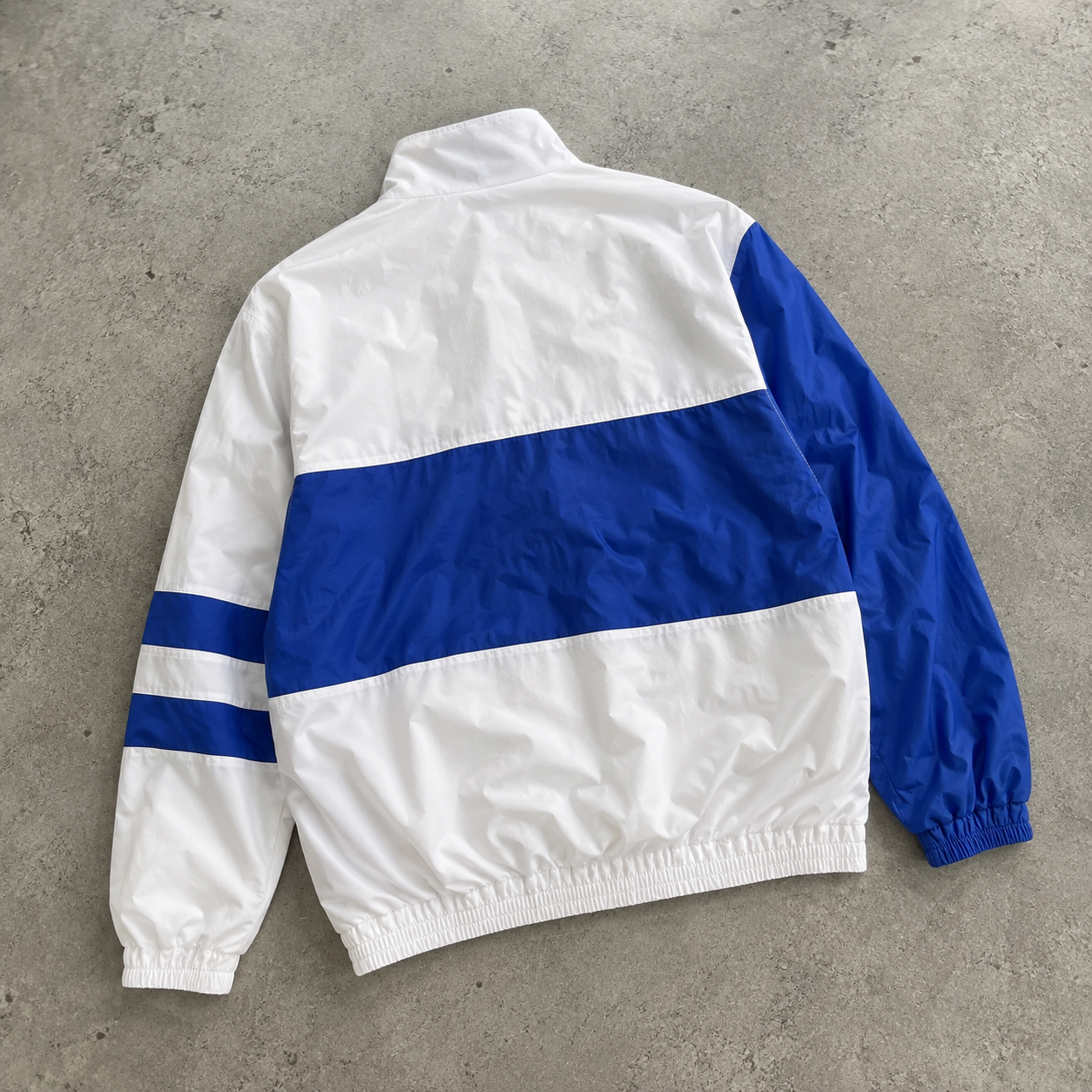CHELSEA WHITE WINDBREAKER