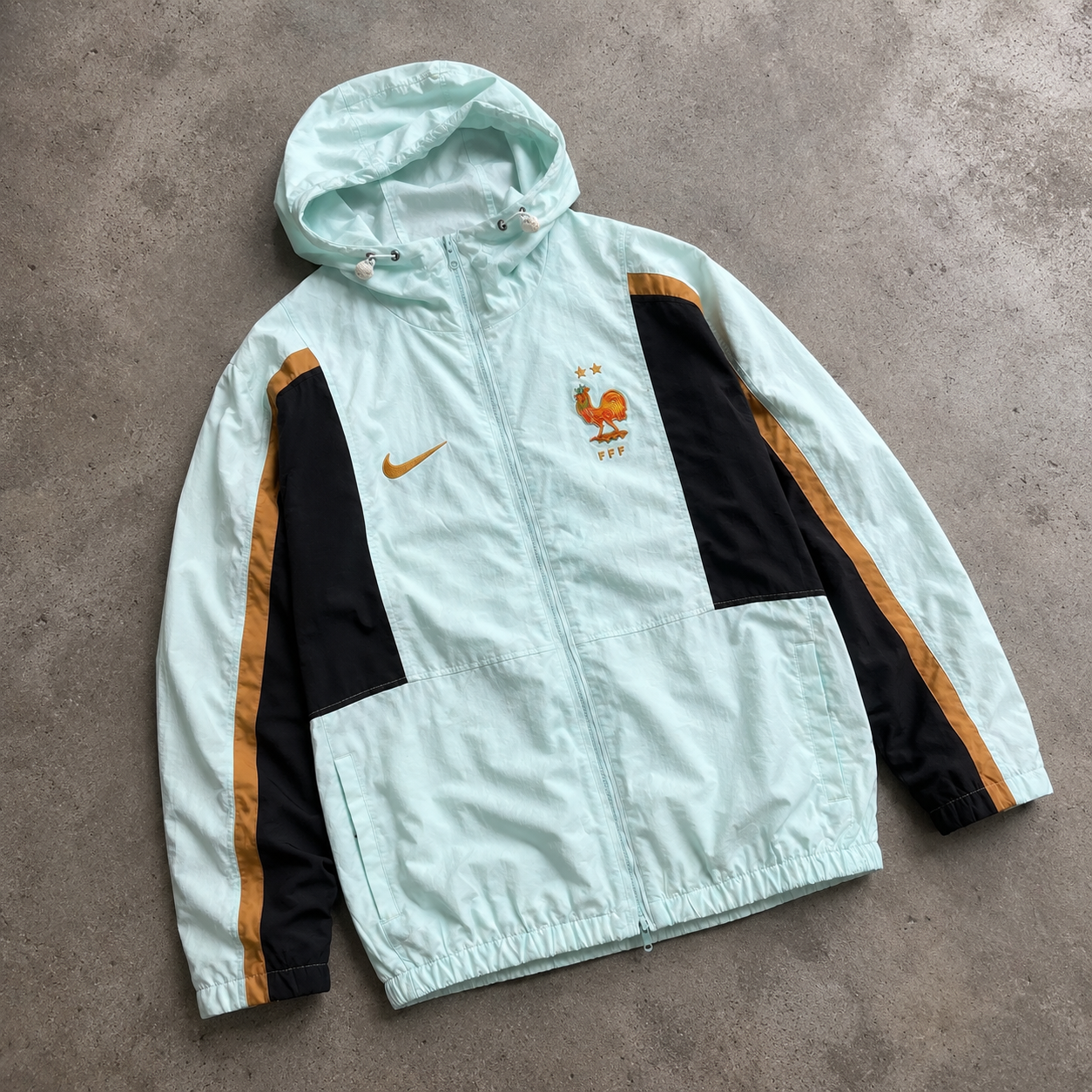 FRANCE WINDBREAKER