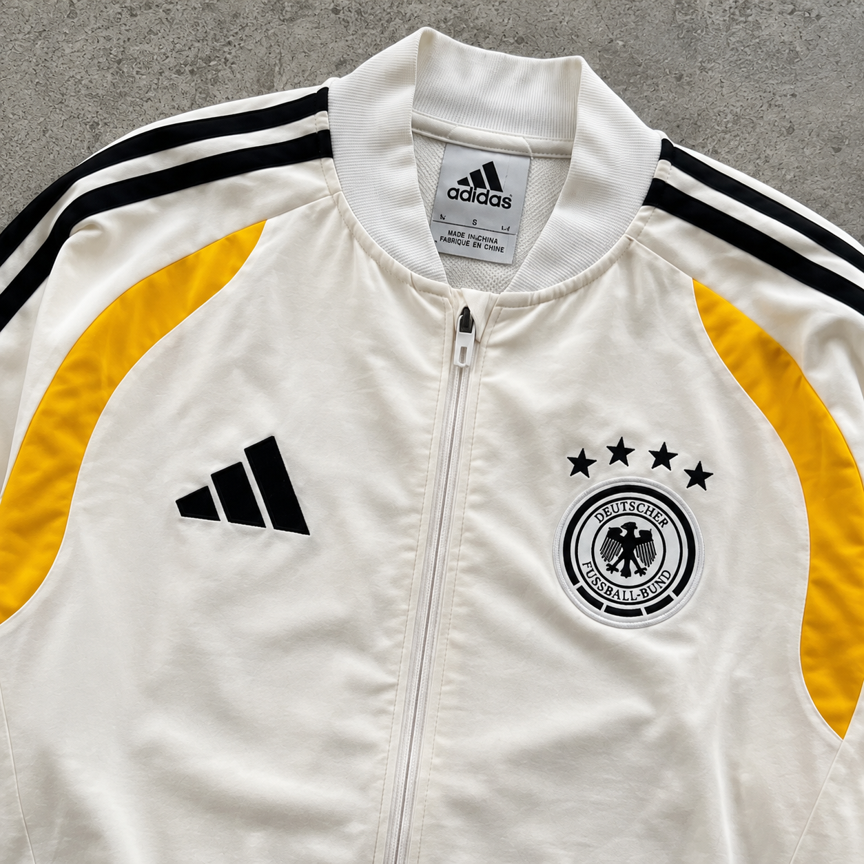 GERMANY BURGUNDY WINDBREAKER