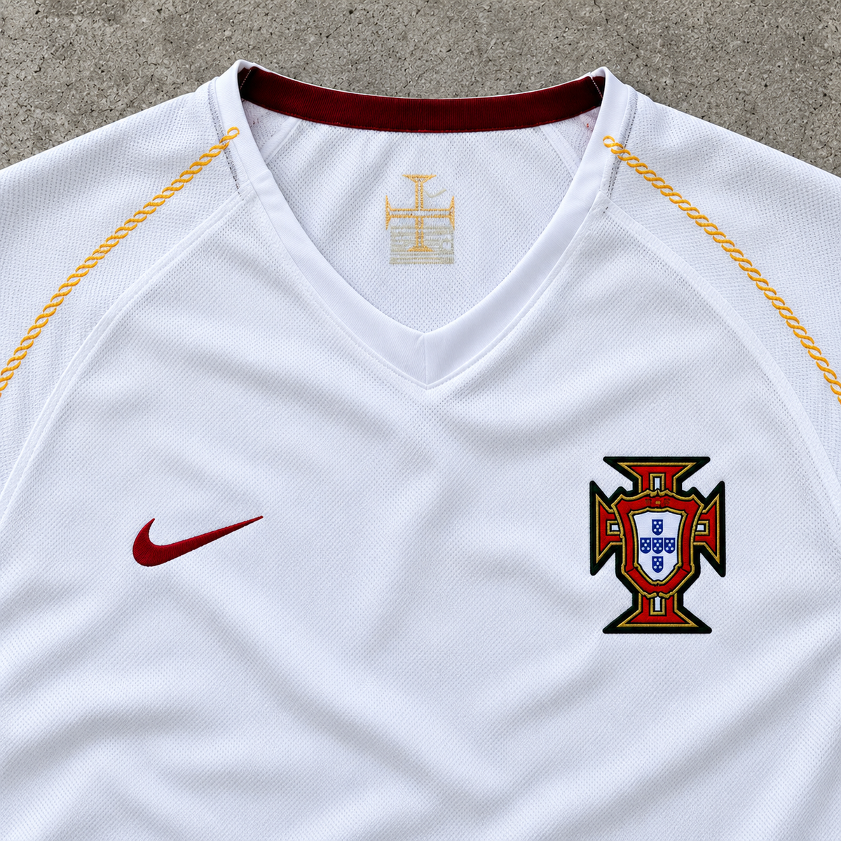 PORTUGAL 2006 AWAY RETRO JERSEY