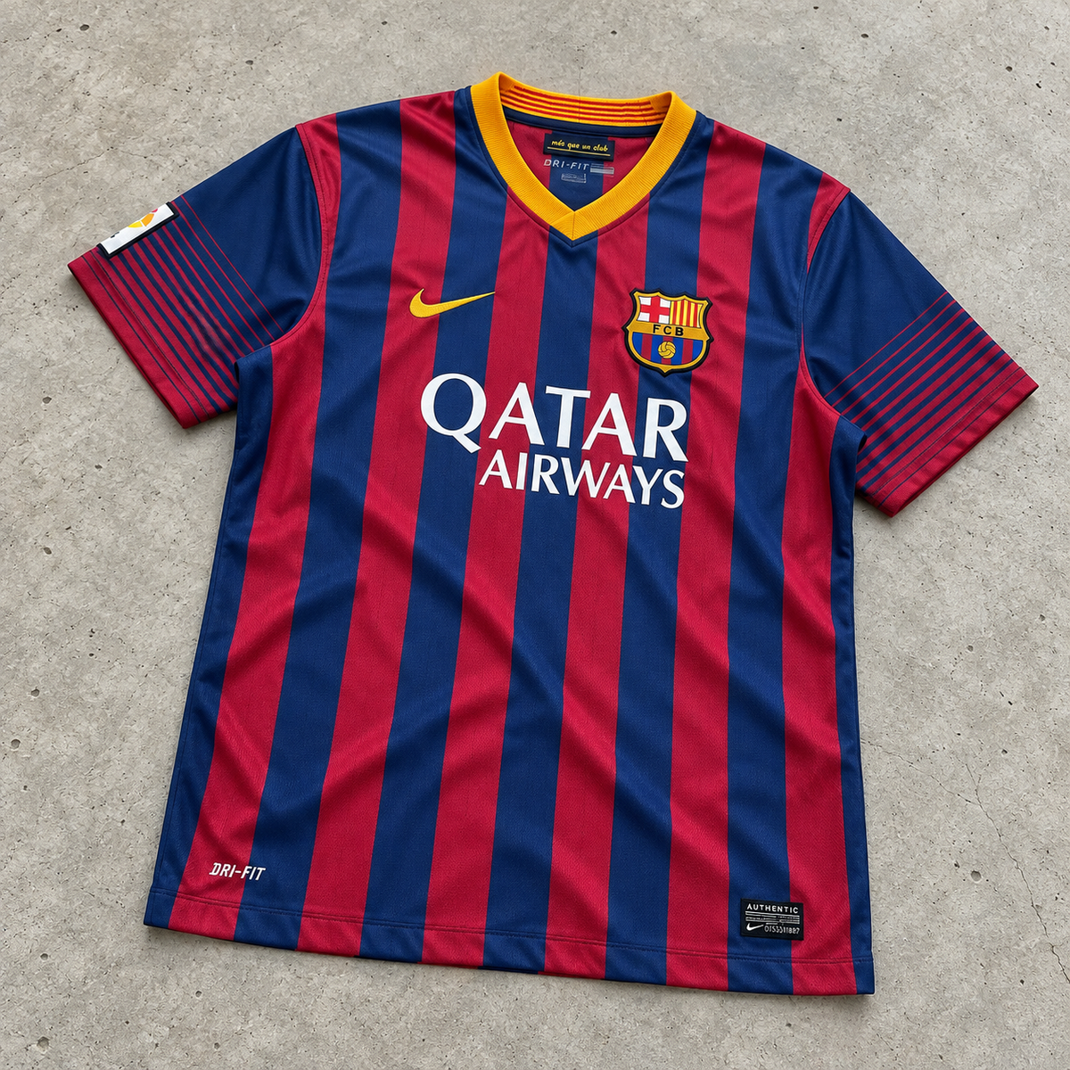 FC BARCELONA 2013/14 HOME RETRO JERSEY
