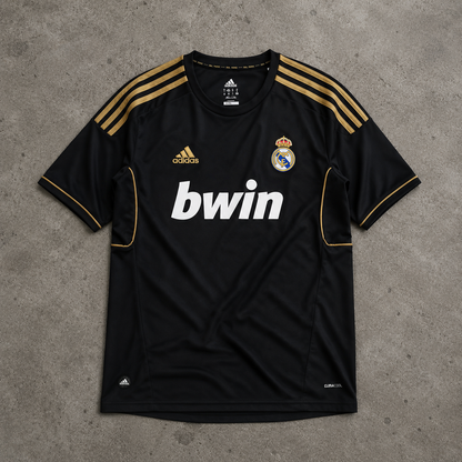 REAL MADRID 2011/12 RETRO JERSEY
