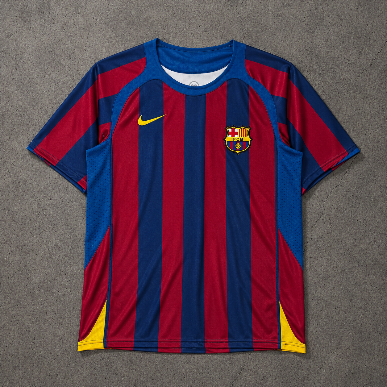 FC BARCELONA 2005/06 RETRO JERSEY