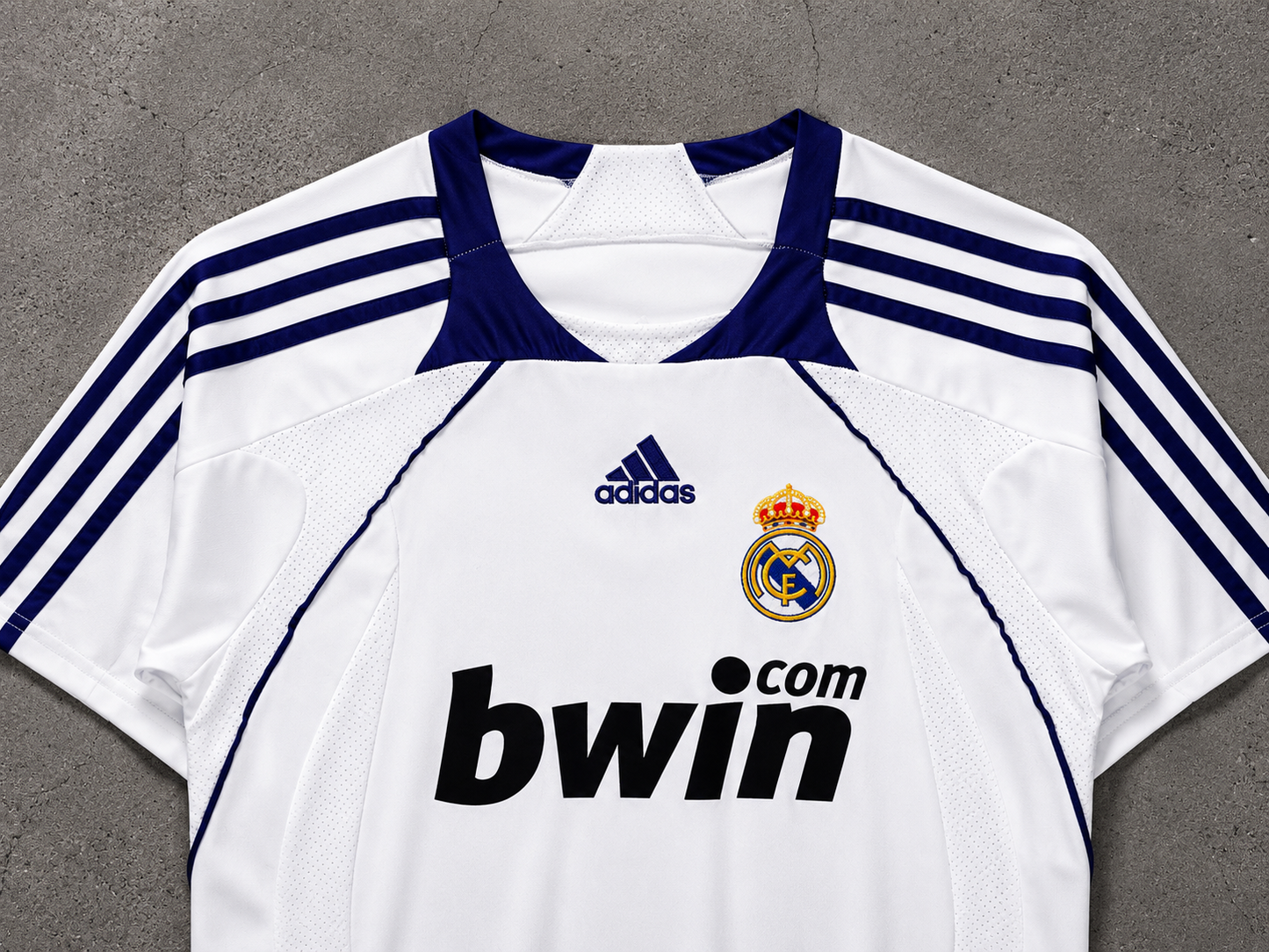 REAL MADRID 2007/08 RETRO JERSEY