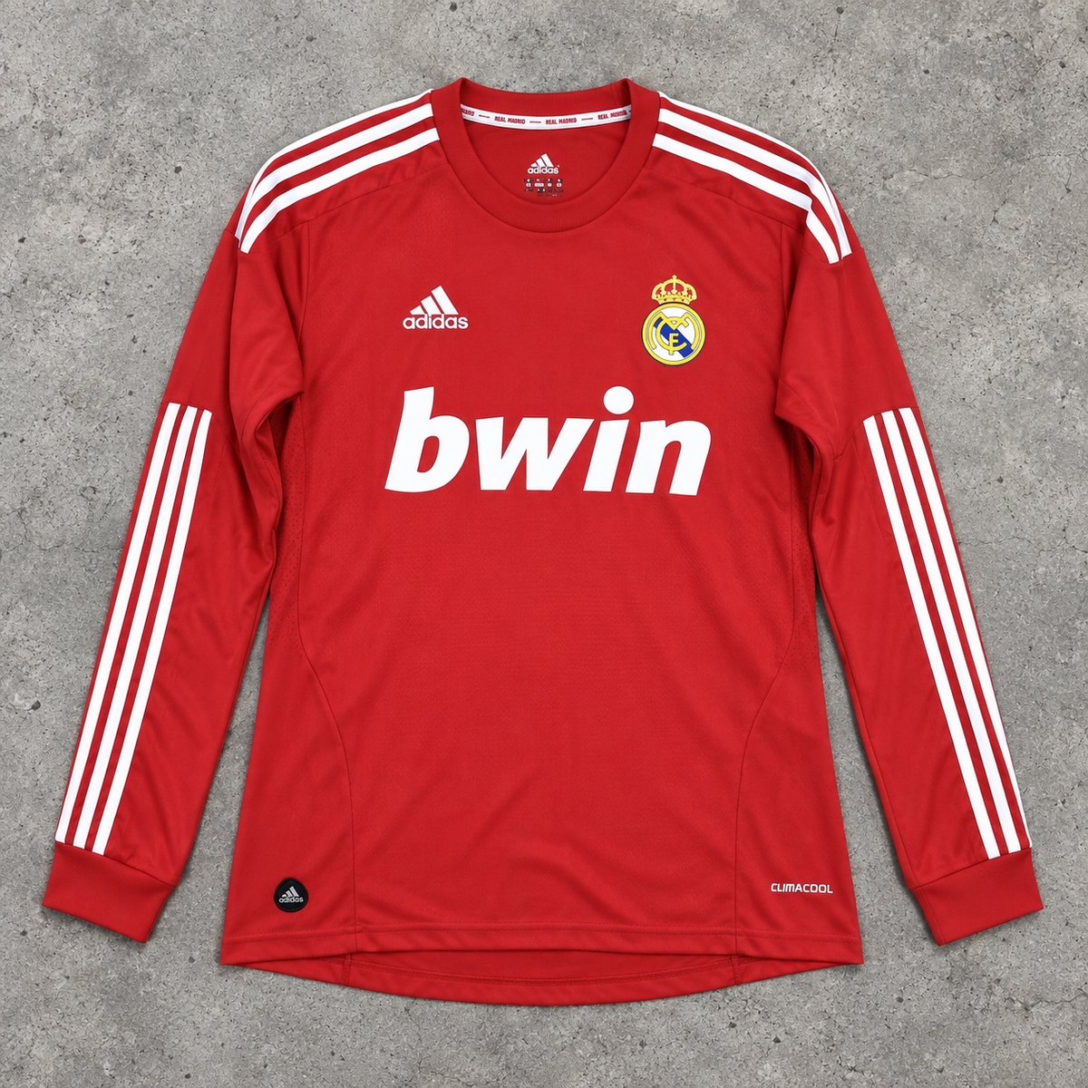 REAL MADRID 2011/12 THIRD LONGSLEEVE RETRO JERSEY