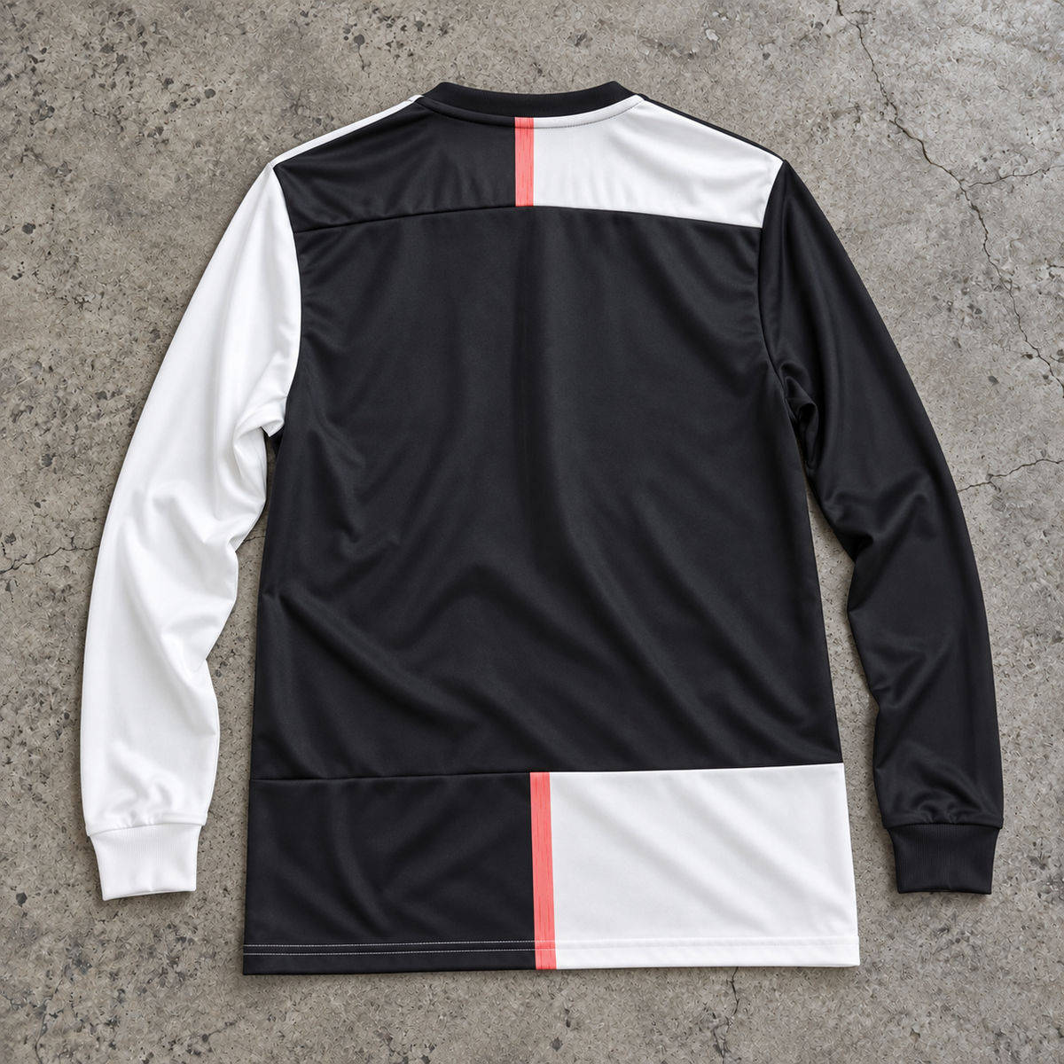 JUVENTUS 2019/20 LONGSLEEVE RETRO JERSEY