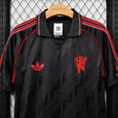 MANCHESTER UNITED HERITAGE BLACK EXCLUSIVE JERSEY