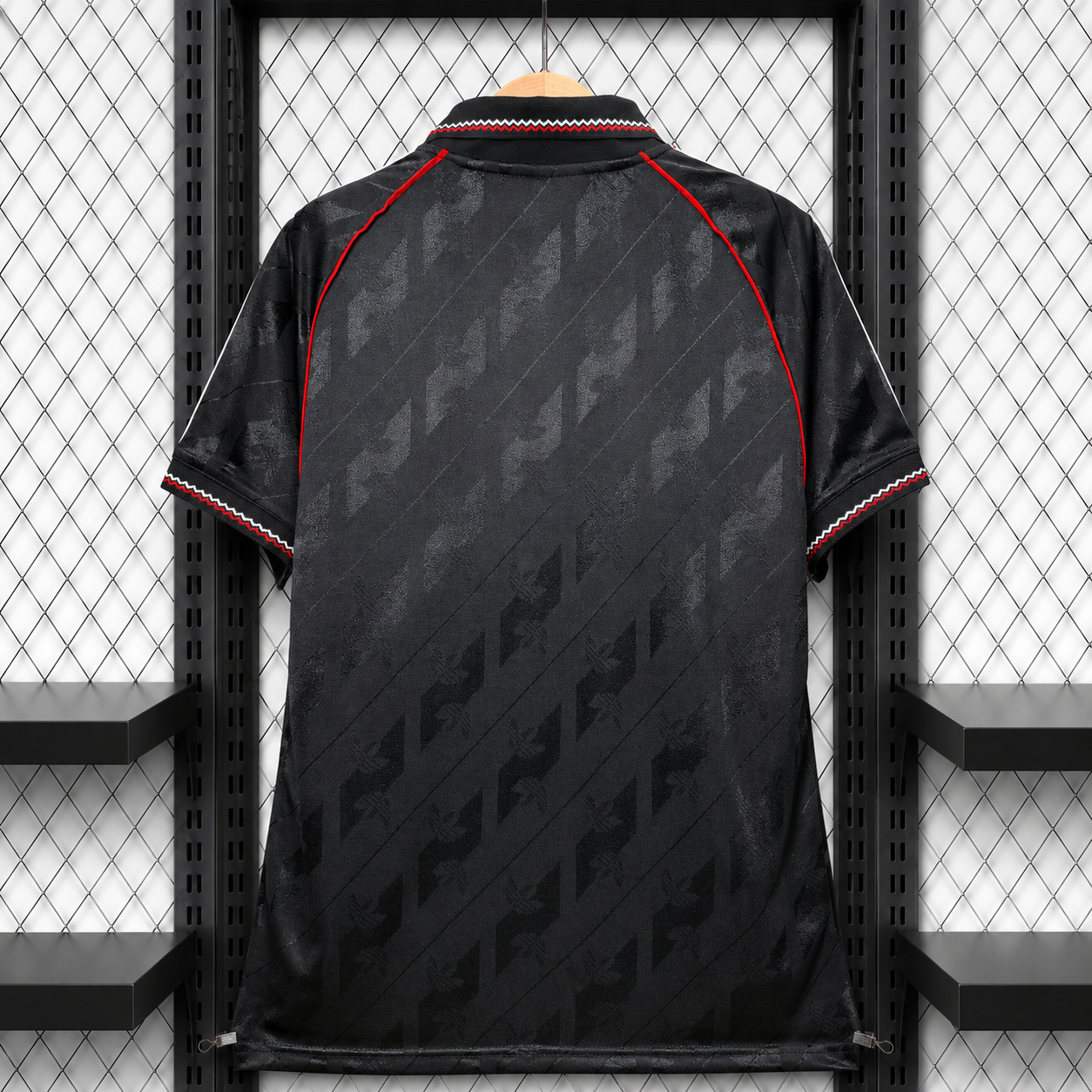 MANCHESTER UNITED HERITAGE BLACK EXCLUSIVE JERSEY