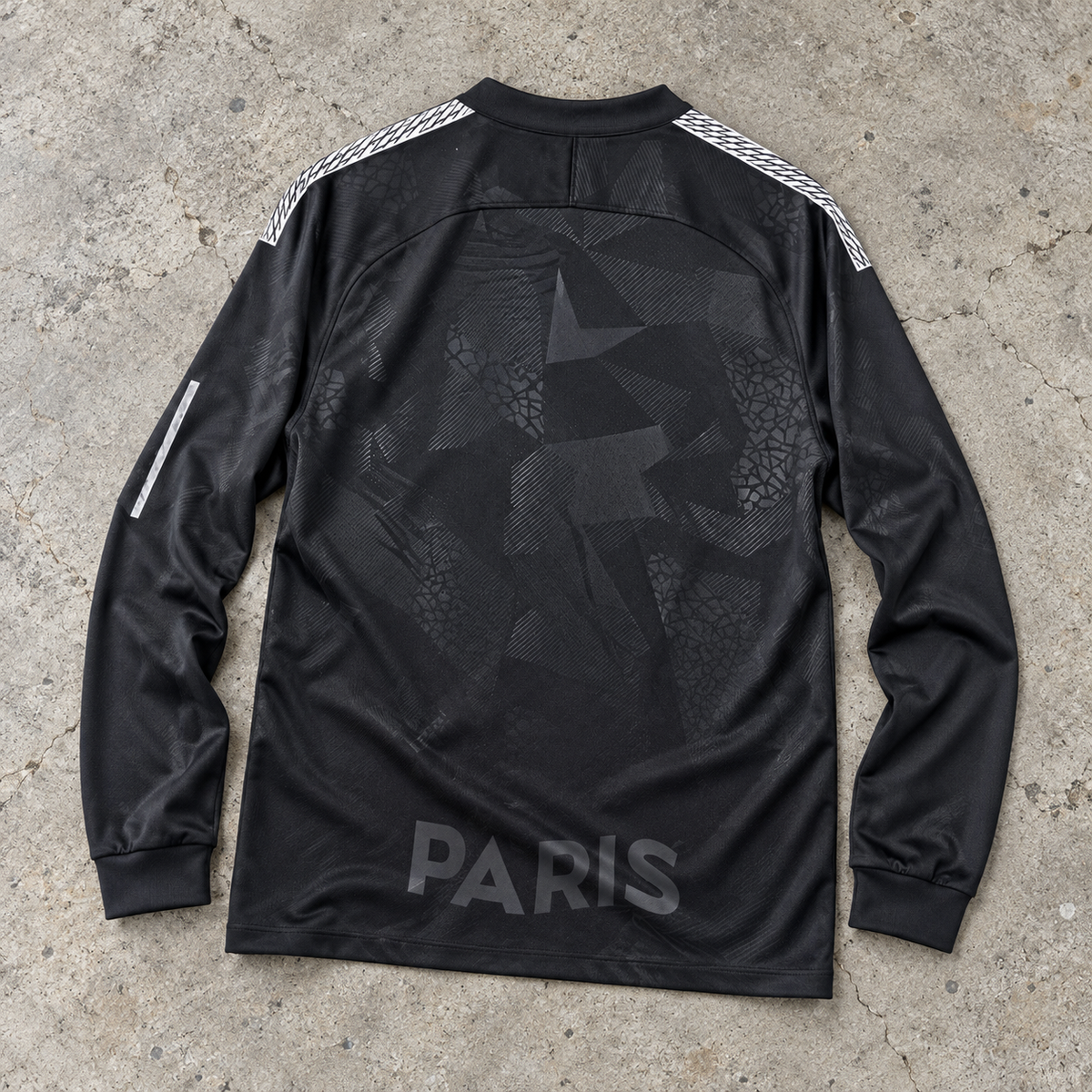 PSG 2017/18 LONGSLEEVE RETRO JERSEY