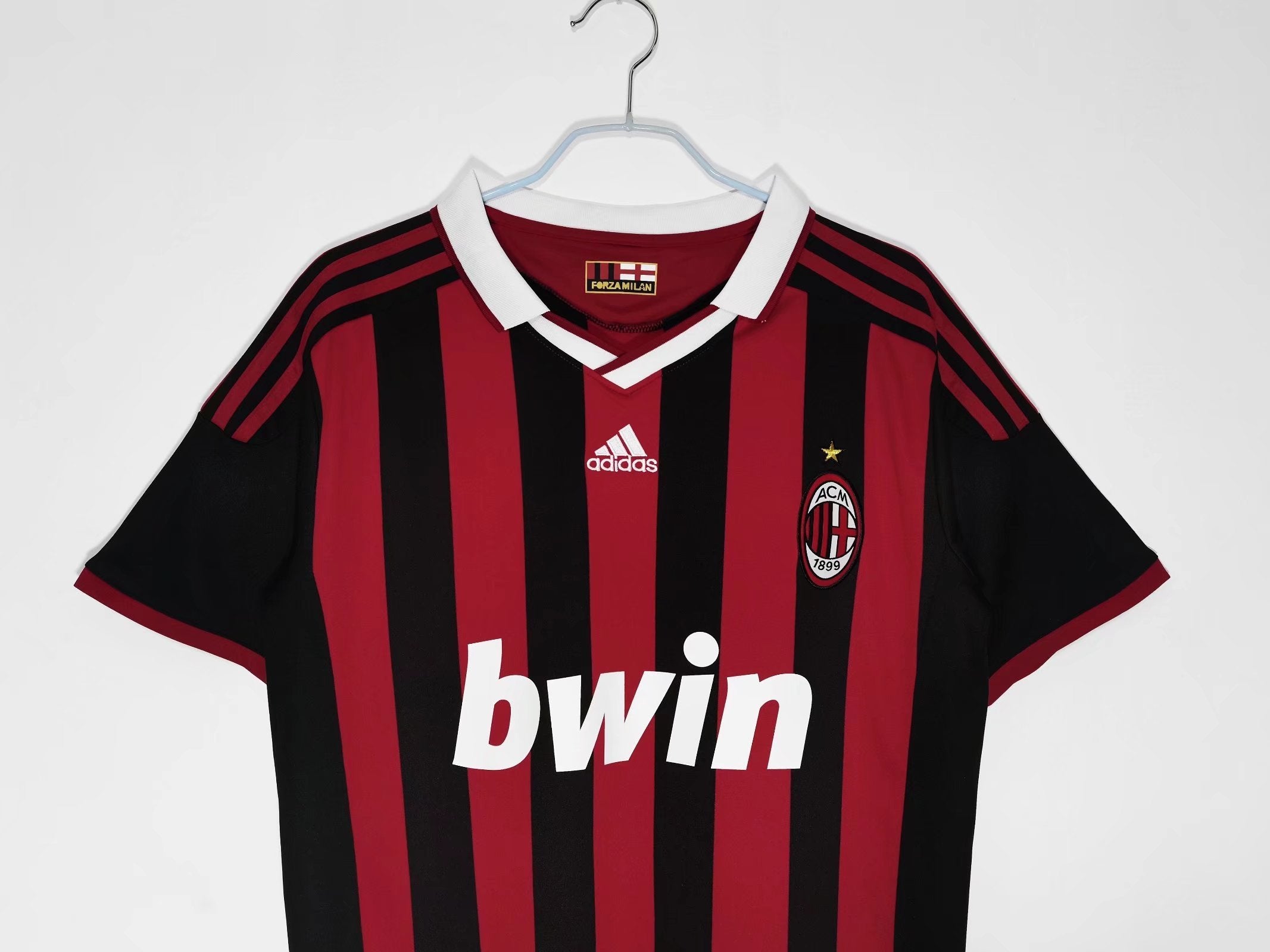 AC MILAN 2009/10 HOME RETRO JERSEY