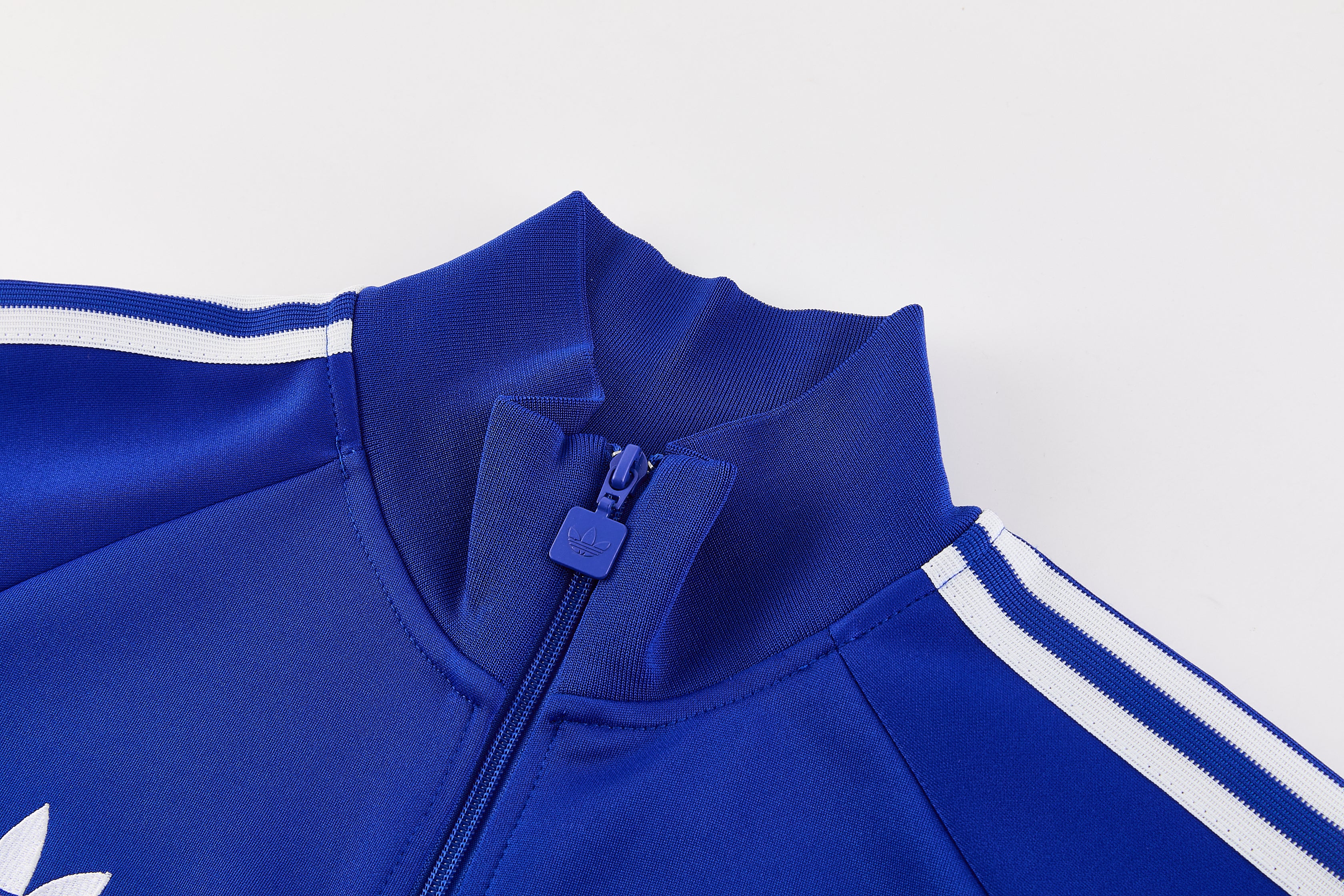 ARGENTINA BLUE FOOTBALL ZIPPER