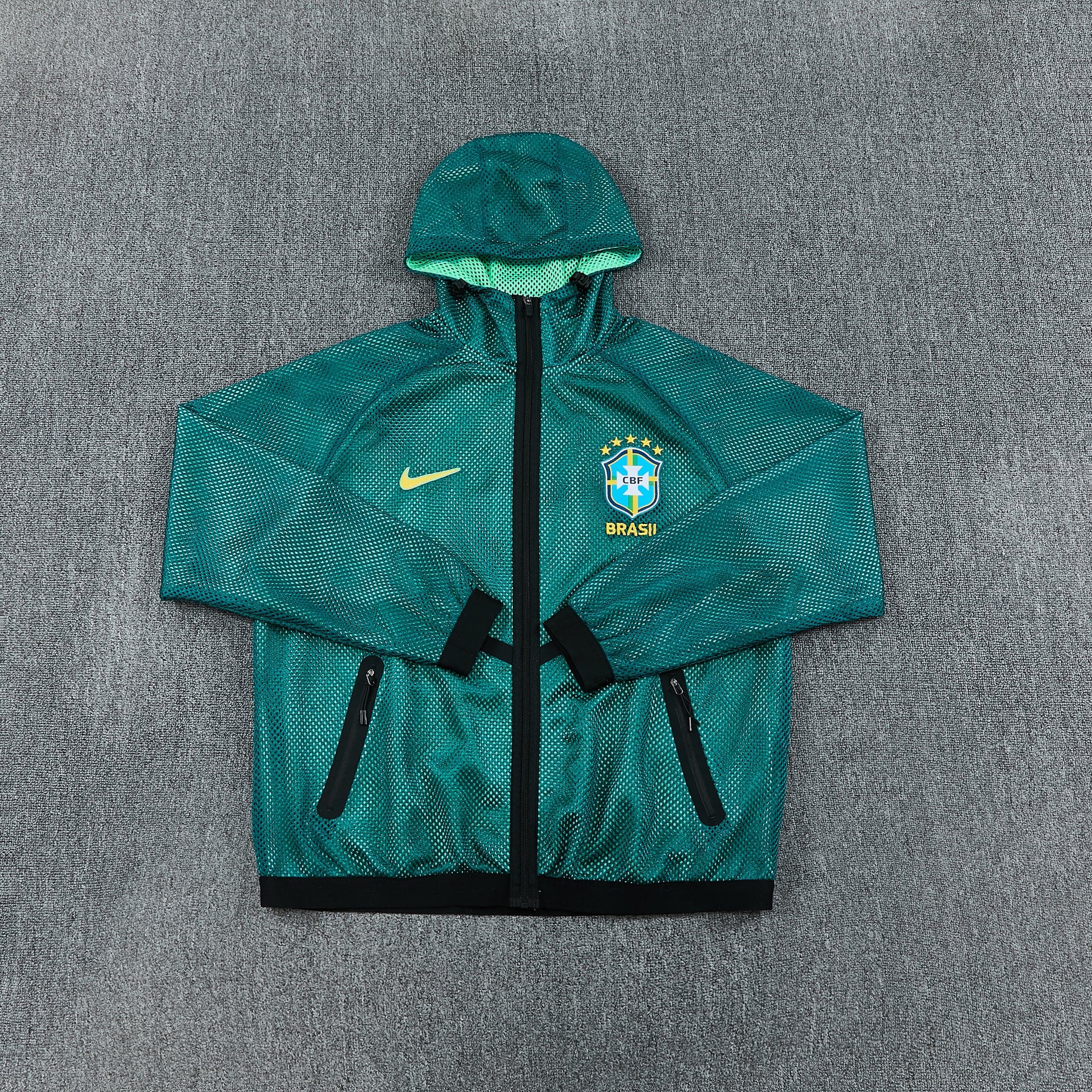 BRASIL EMERALD WINDBREAKER