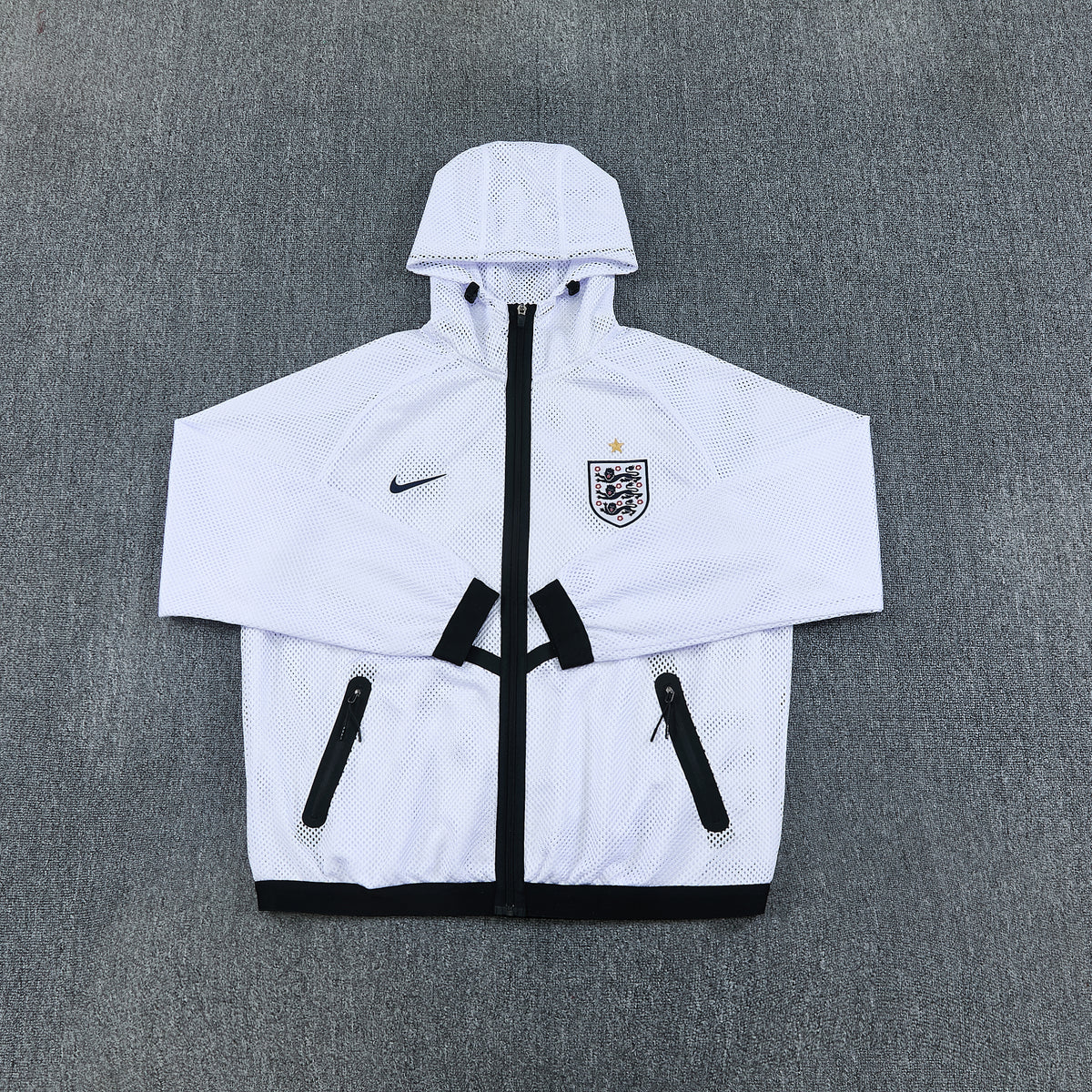 ENGLAND PEARL WINDBREAKER