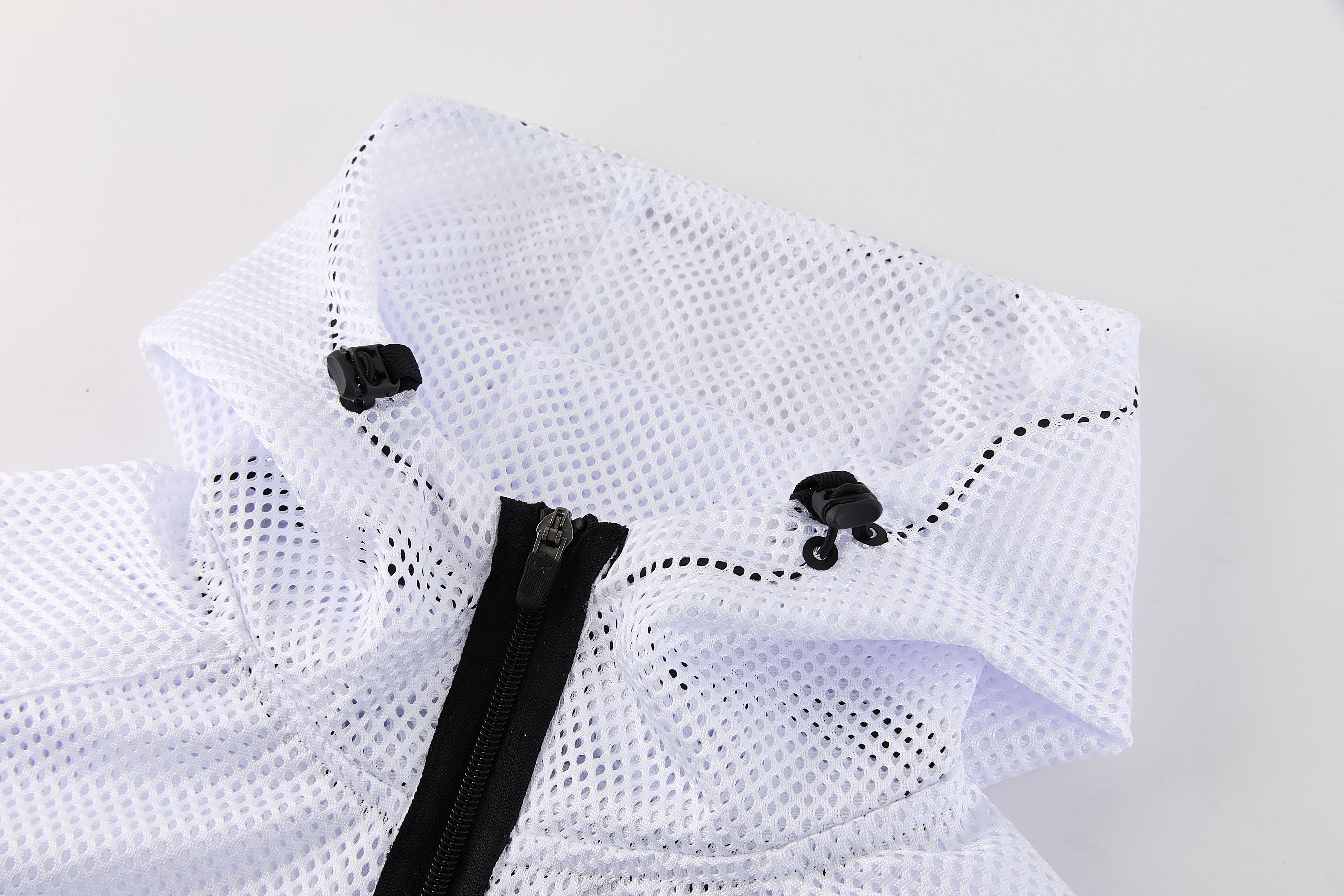 ENGLAND PEARL WINDBREAKER