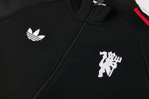 MANCHESTER UNITED BLACK FOOTBALL ZIPPER