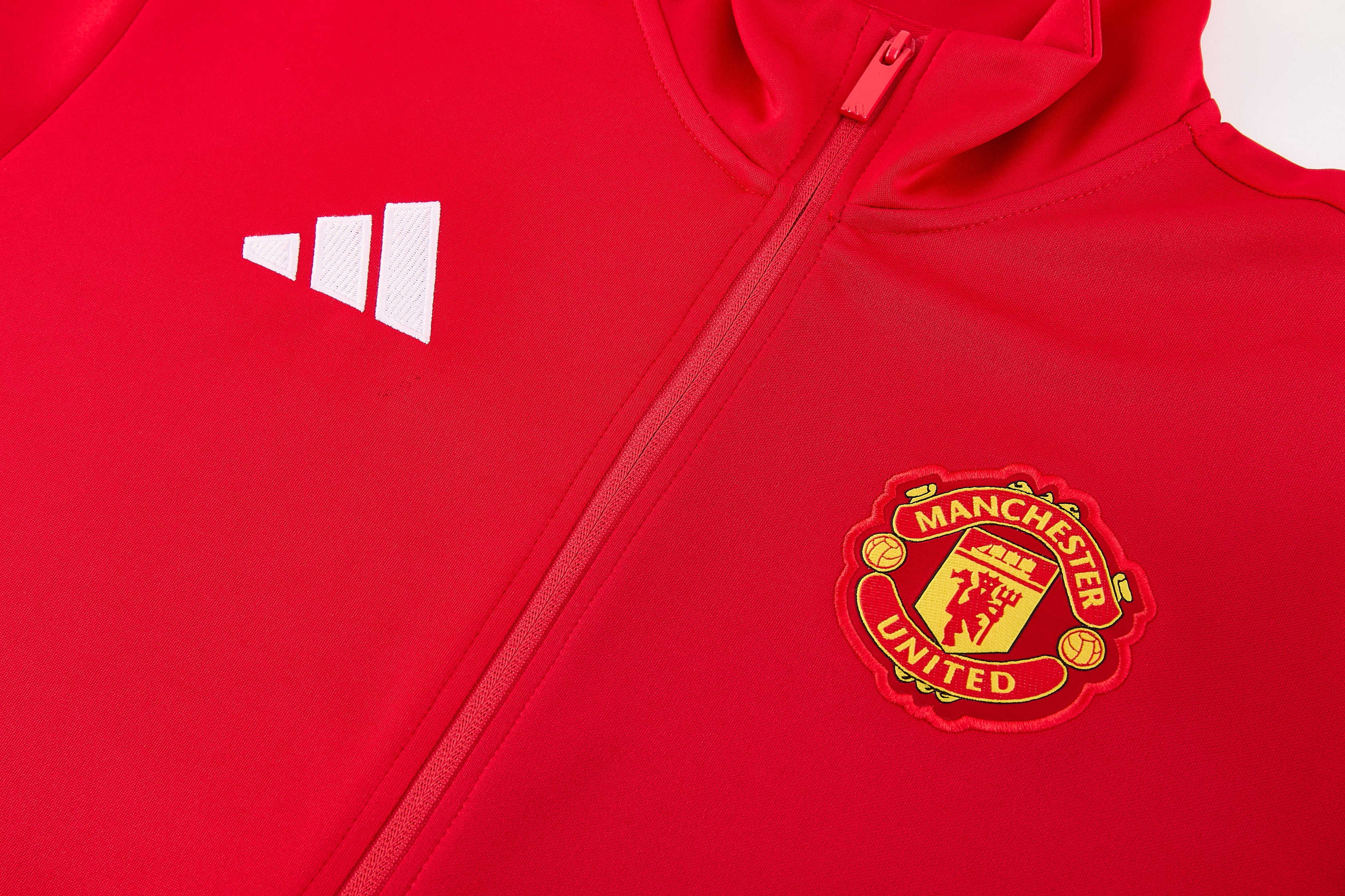 MANCHESTER UNITED REDD FOOTBALL ZIPPER