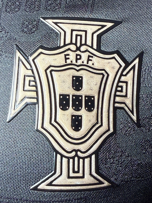 PORTUGAL GOLD EXLCUSIVE JERSEY