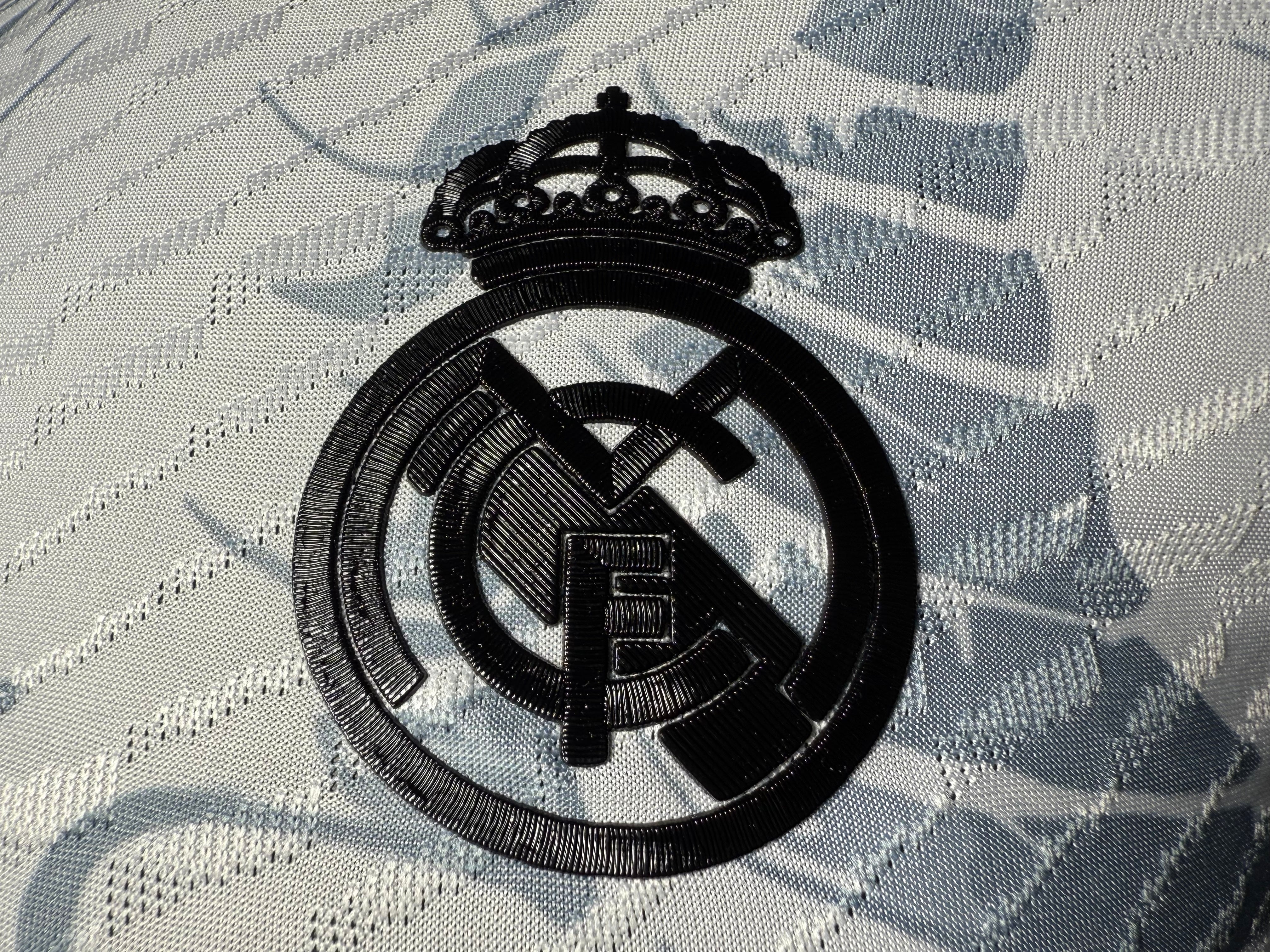 REAL MADRID BLACK DRAGON EXCLUSIVE JERSEY