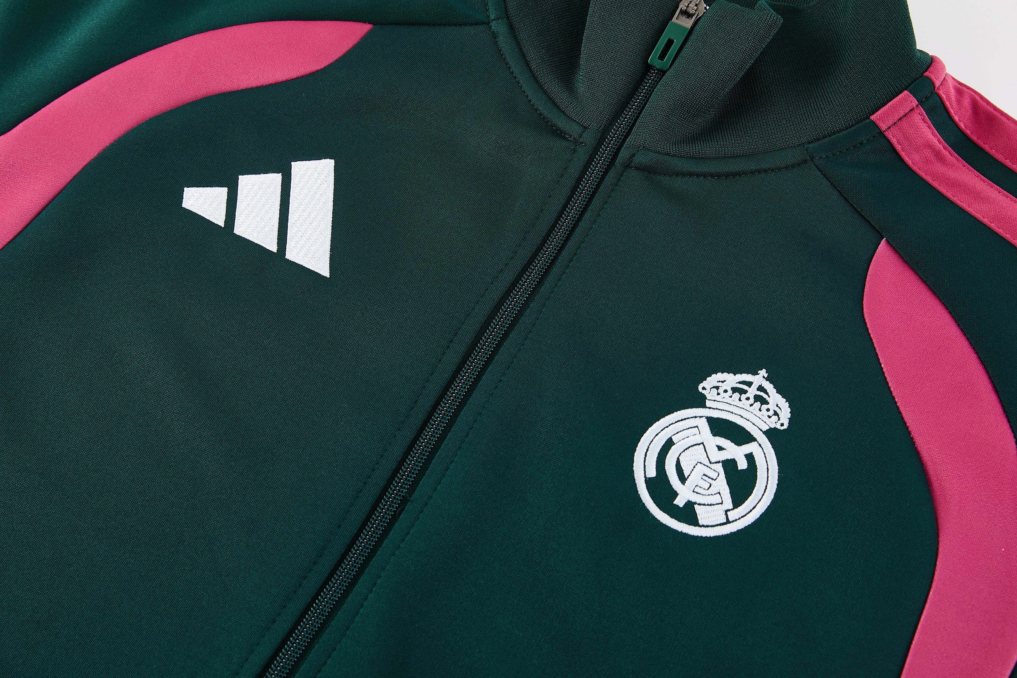 REAL MADRID EMERALD FOOTBALL ZIPPER